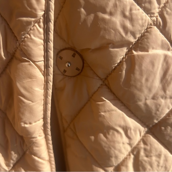 Time and Tru Women's Quilted Barn Coat | Small | Tan - Picture 2 of 3
